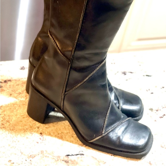 White Mountain Black Chunky Heel 8 1/2 Midi Height Y2K Boots 8.5 Leather Upper - Picture 5 of 7